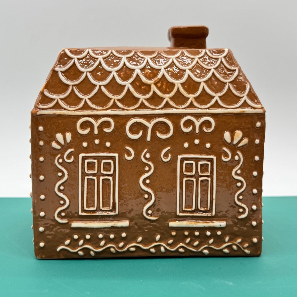 Retired St Nicholas Square Ceramic Gingerbread House Christmas Decor Kohl's - Picture 2 of 10